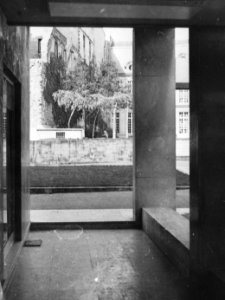 Vue depuis l'entrée de la Cité Internationale des Arts, Paris 1981 photo