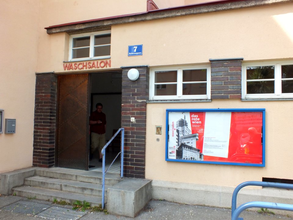 Waschsalon Ausstellung 3jpg