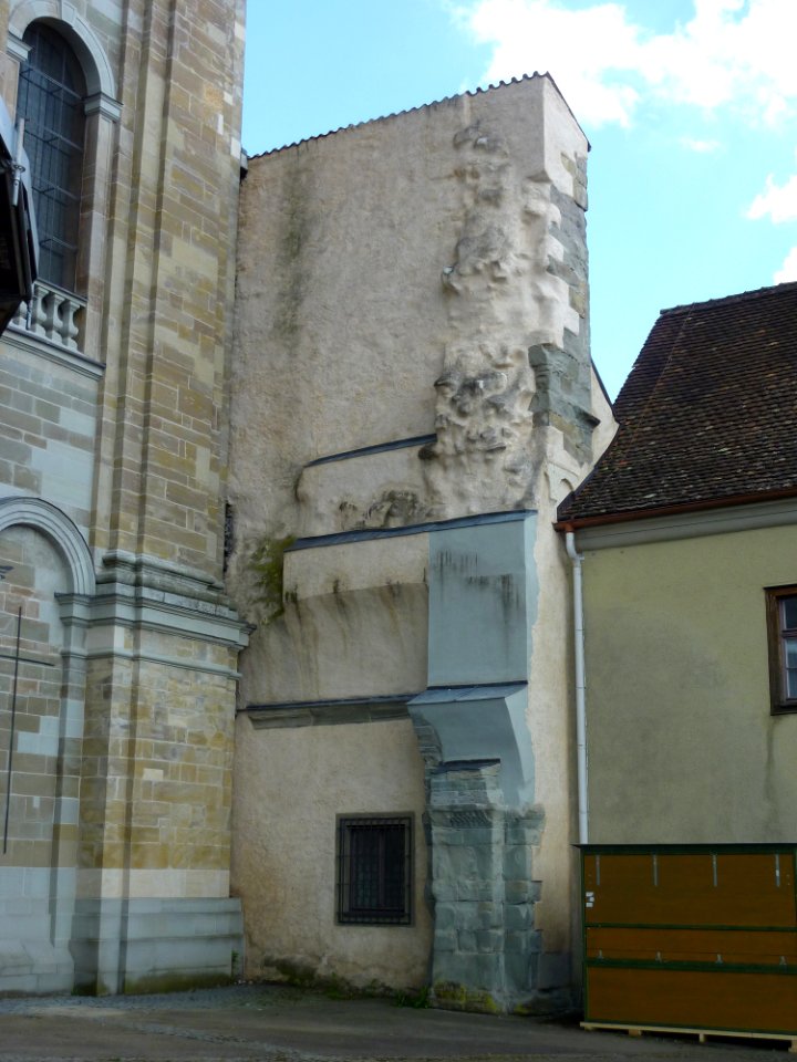 Weingarten-romanischer-rest