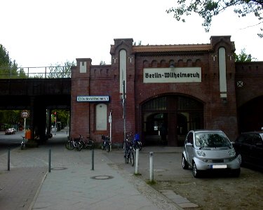 Wilhelmsruh-bahnhof-nbe-003a