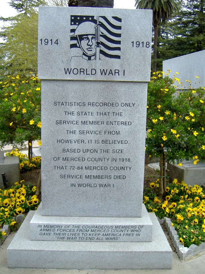World War I memorial, Merced County Veterans Memorial, California - 20060409