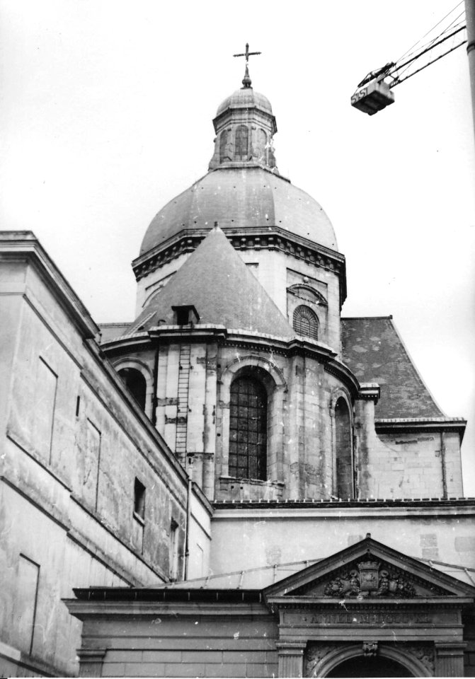 Église Saint-Paul-Saint-Louis, Paris 1981