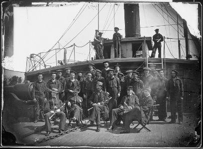 Agawam, Officers and crew (4167124472)