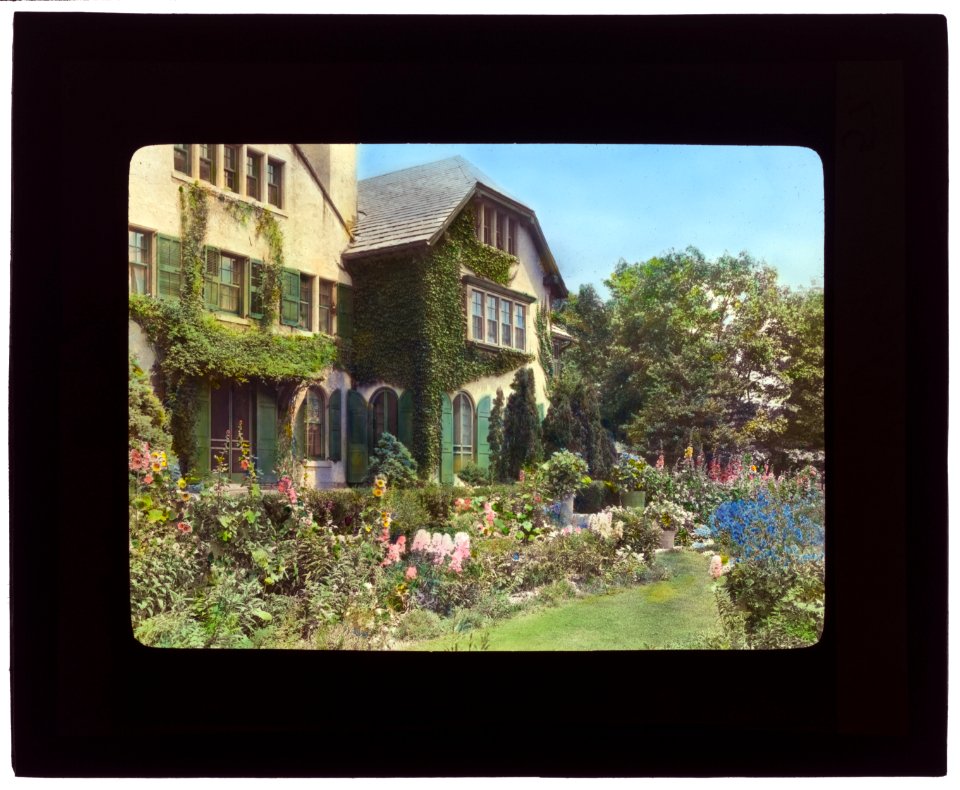Allgates, Horatio Gates Lloyd house, Cooperstown Road, Haverford, Pennsylvania. View to house LCCN2007685970