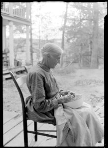 Another view of Mrs. Sarah J. Wilson, Bulls Gap, Tennessee. - NARA - 532635 photo