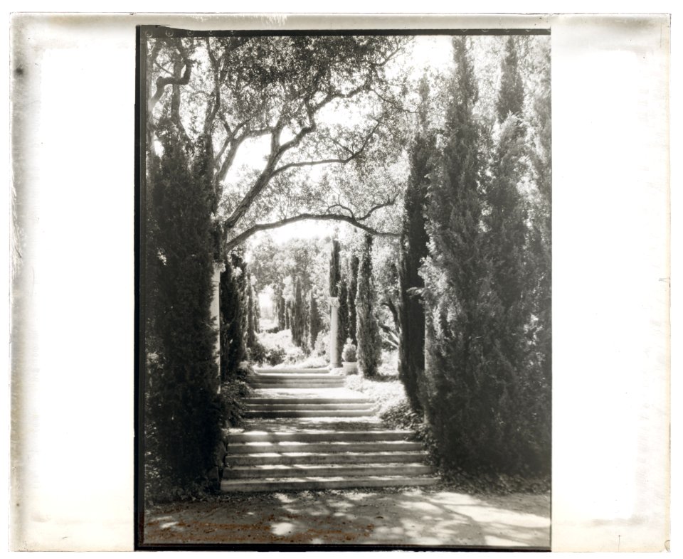 Arcady, George Owen Knapp house, Sycamore Canyon Road, Montecito, California. Lower garden, steps from exedra LCCN2008679230
