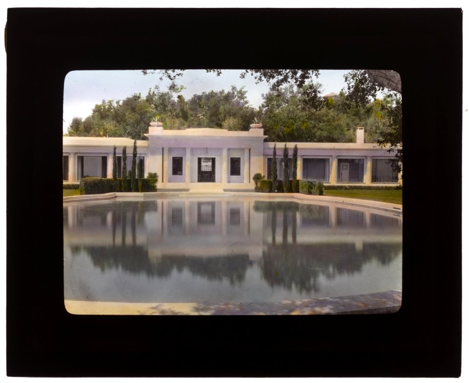 Arcady, George Owen Knapp house, Sycamore Canyon Road, Montecito, California. Lower garden, pool house LCCN2007685011