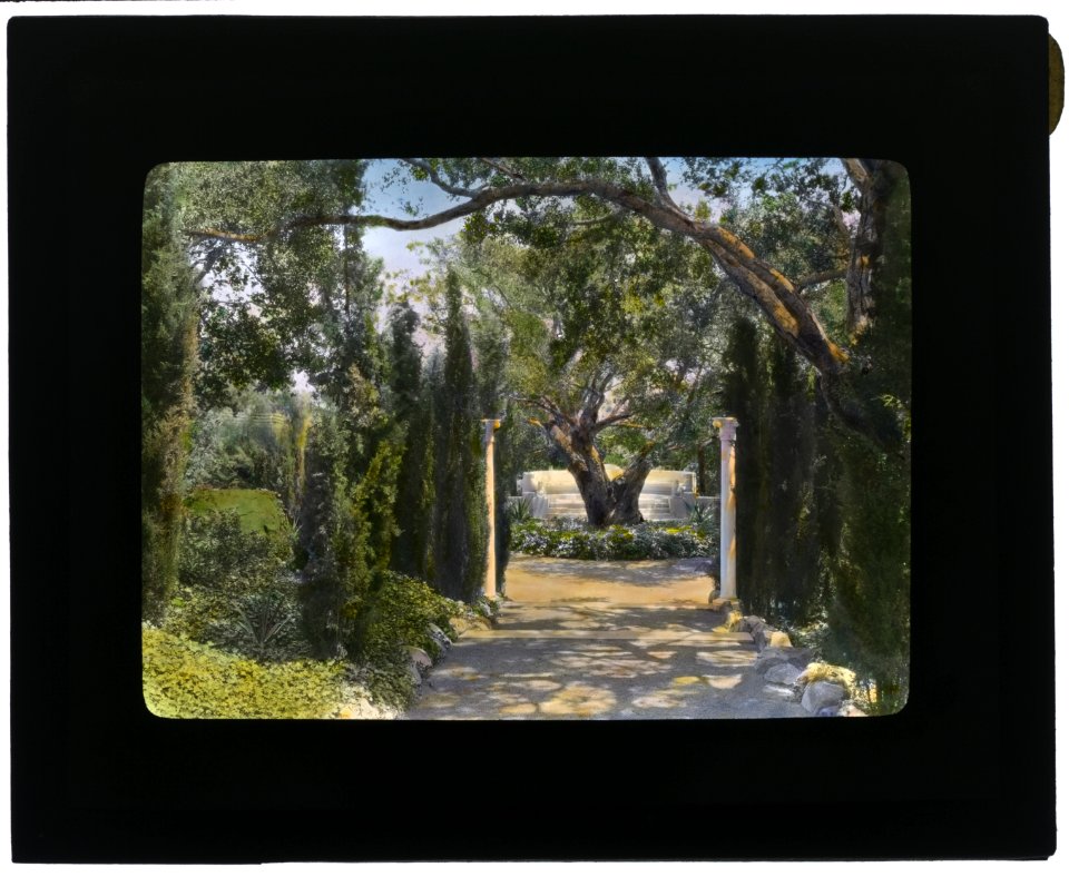 Arcady, George Owen Knapp house, Sycamore Canyon Road, Montecito, California. Lower garden, walkway to exedra LCCN2007684899