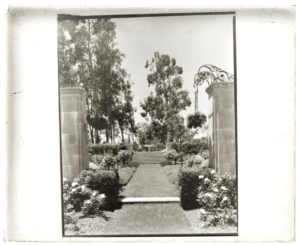 Arcady, George Owen Knapp house, Sycamore Canyon Road, Montecito, California. Upper garden, gates from rose garden to blue garden LCCN2008680074