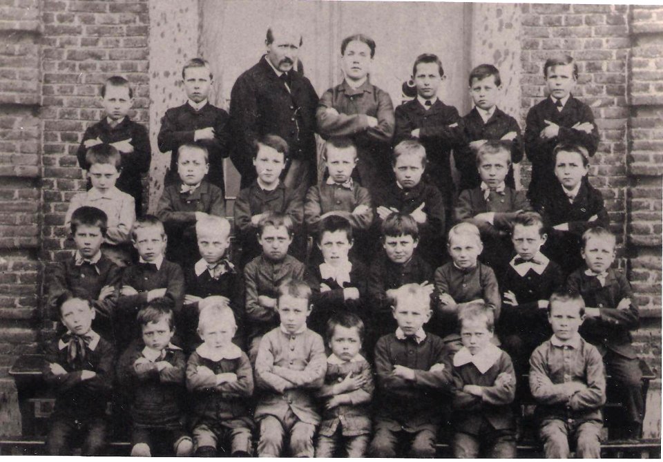 1895 - Classe de Monsieur Nicolas TUMSON
