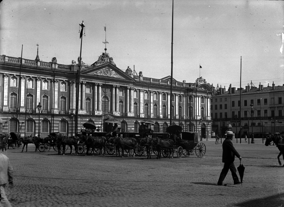 19 juillet 1899 - La place du Capitole