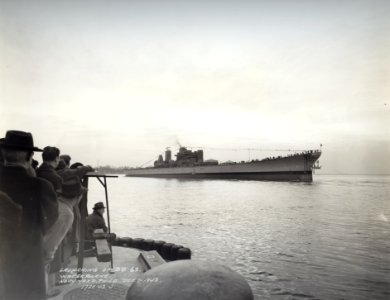 19-LCM-BB62-C4-170-42-B-Launching BB-62 view from bow 1