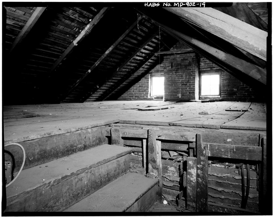 19. 59-61 South Market Street (Commercial Building), Frederick 081653pv