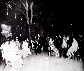 1902-07-19, Blanco y Negro, Una verbena aristocrática, Cifuentes photo