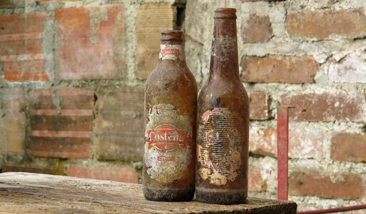 Containers bottles beer