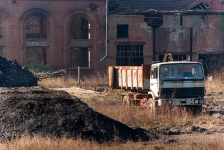 Abandonment rusty industry