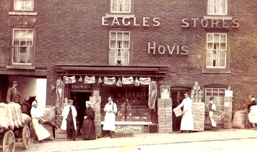1909 picture; Eagles Hotel