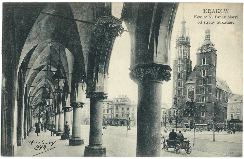 19091219 krakow kosciol n panny maryu od strony sukiennic
