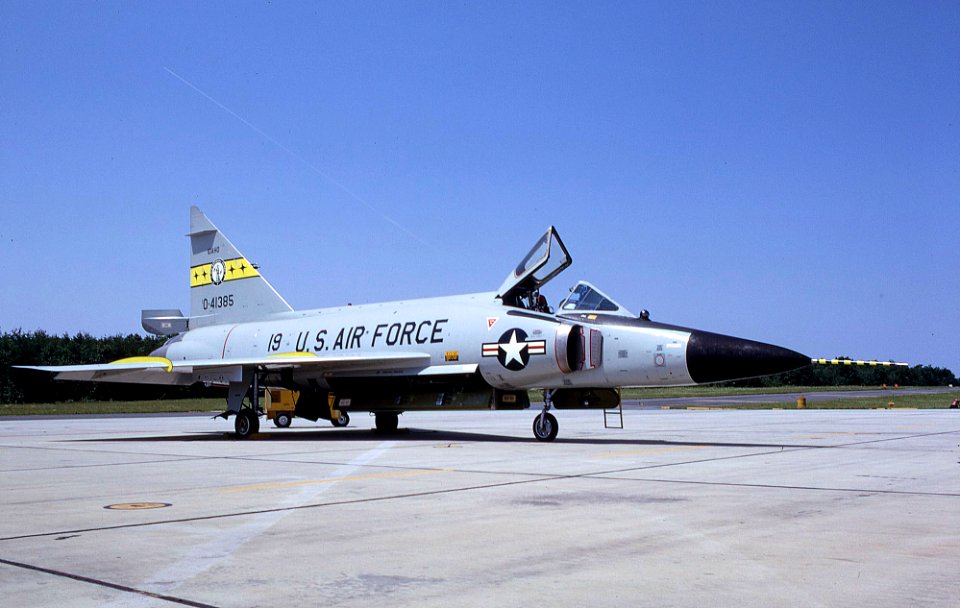 190th Fighter-Interceptor Squadron F-102 Delta Dagger 54-1385