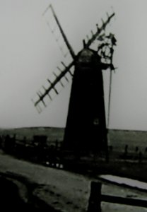 1911 Mill Drift towermill, Salthouse, Norfolk photo