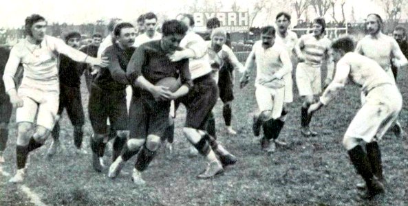 1912 (31 mars), Mounic à la charge avec ses avants