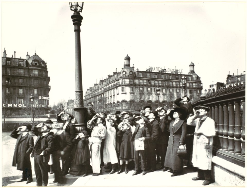 Eugène Atget, Eclipse, 1912