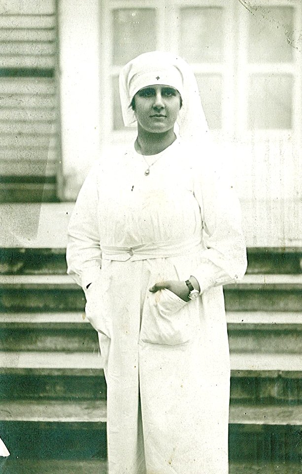 1917 - Soă de caritate