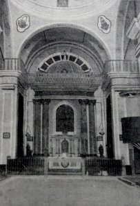 1920. Salinas. Iglesia. Interior