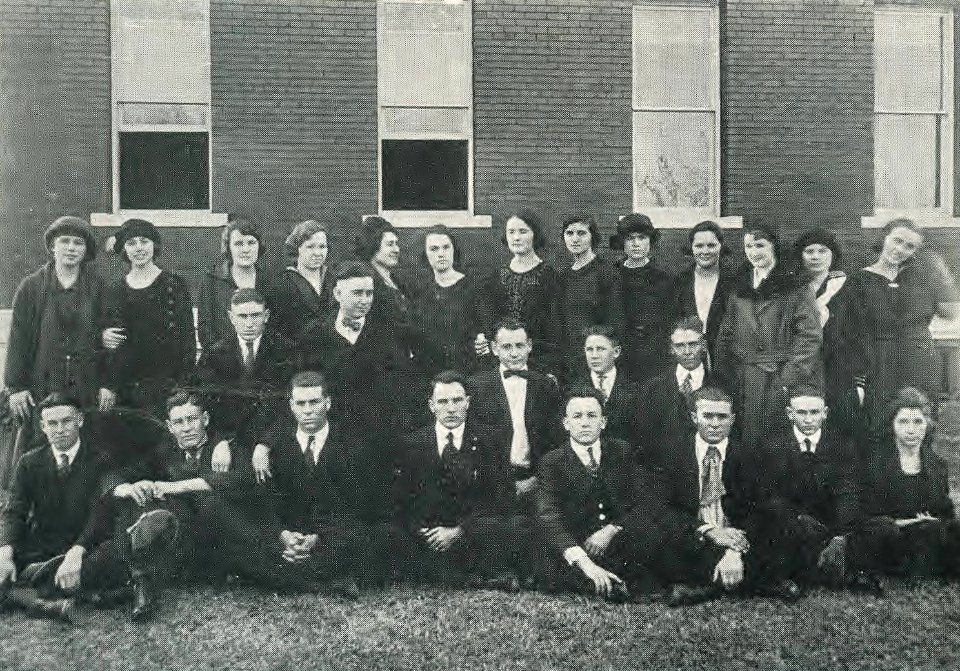 1921 Locust yearbook p. 152 (Hopkins County Club)