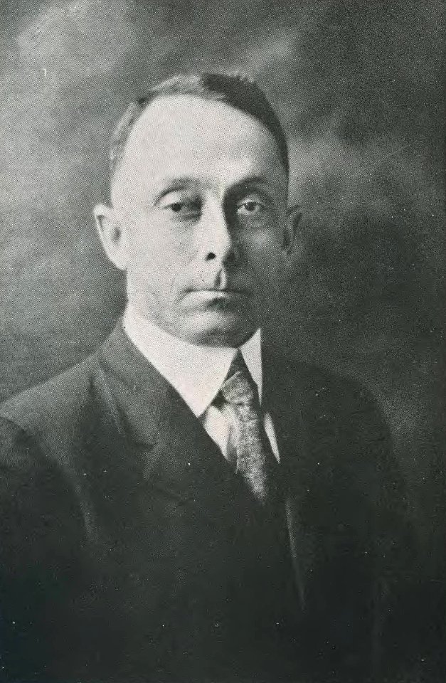 1922 Locust yearbook p. 020 (President R. B. Binnion)