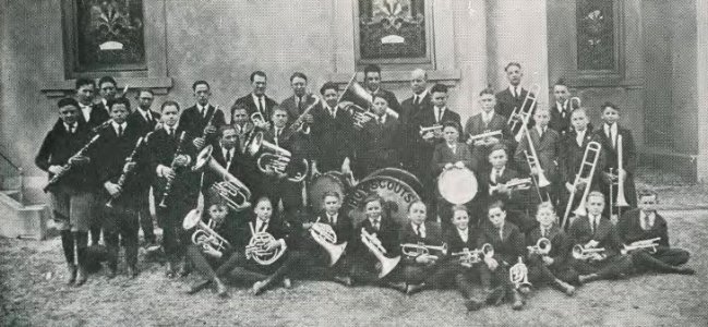 1922 Locust yearbook p. 140 (College Junior Band)