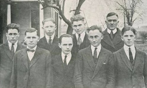 1922 Locust yearbook p. 141 (E.T.S.N.C. Debating Society)