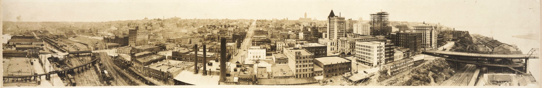 1922 Panoramic view of Tacoma WA looking west photo