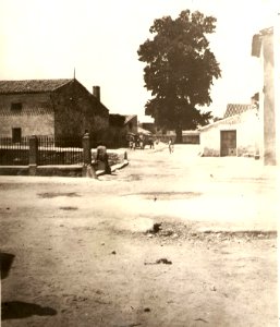 1922. Fuente y Álamo