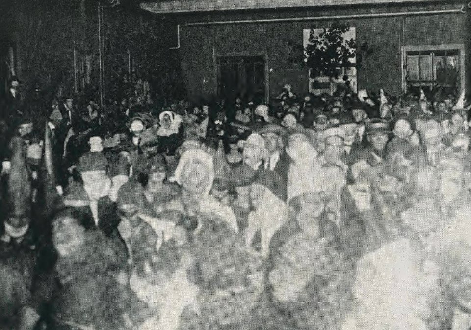 1923 Locust yearbook p. 192 (The Hallowe'en Party)
