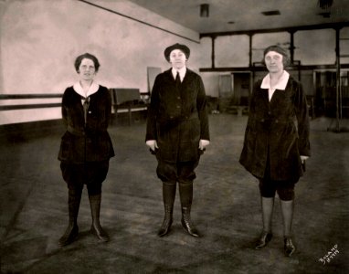 1923 Three Women in Walking Habits Marvin D Boland Collection BOLANDB7719 photo