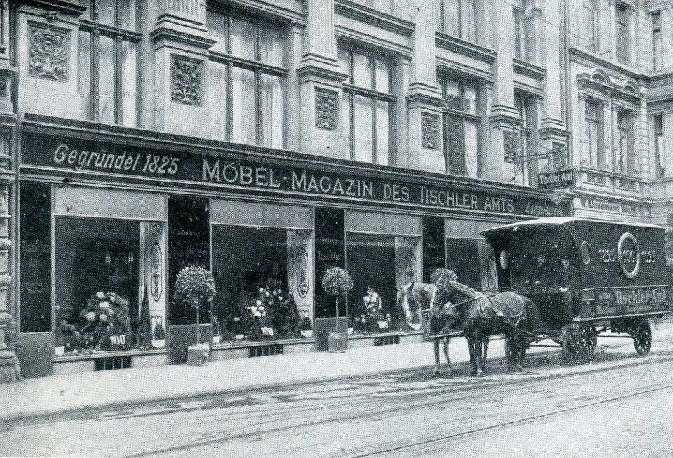 1925 Moebel-Magazin des Tischleramts Hannover Pferdefuhrwerk
