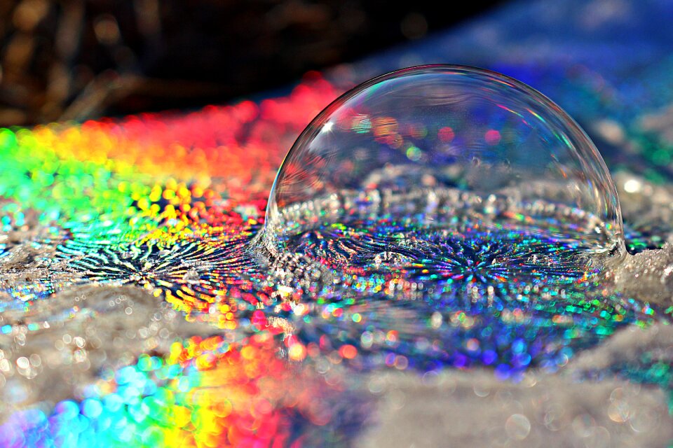 Colorful frost bubble freeze