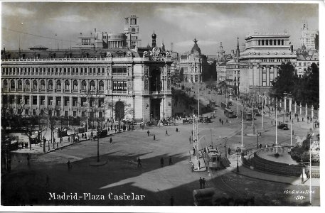 1932-10-12-Madrid-Plaza-Castelar photo