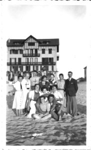 1938-09-2e rang Malou, Catherine, Paul