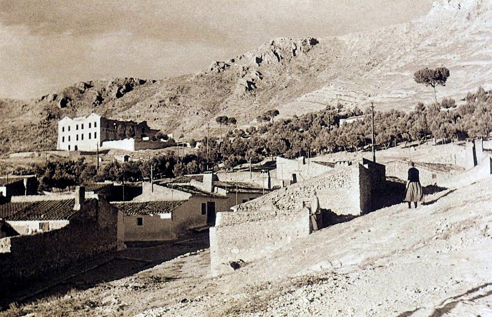 1936~. Villena. Barrio las Cruces