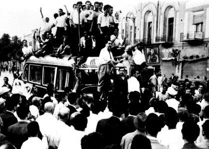 1953 Iranian coup d'état - Pro-shah sympathisers (1)