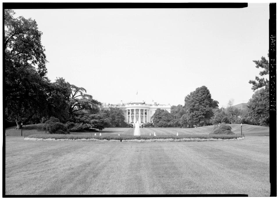 196 south grounds view of south ground