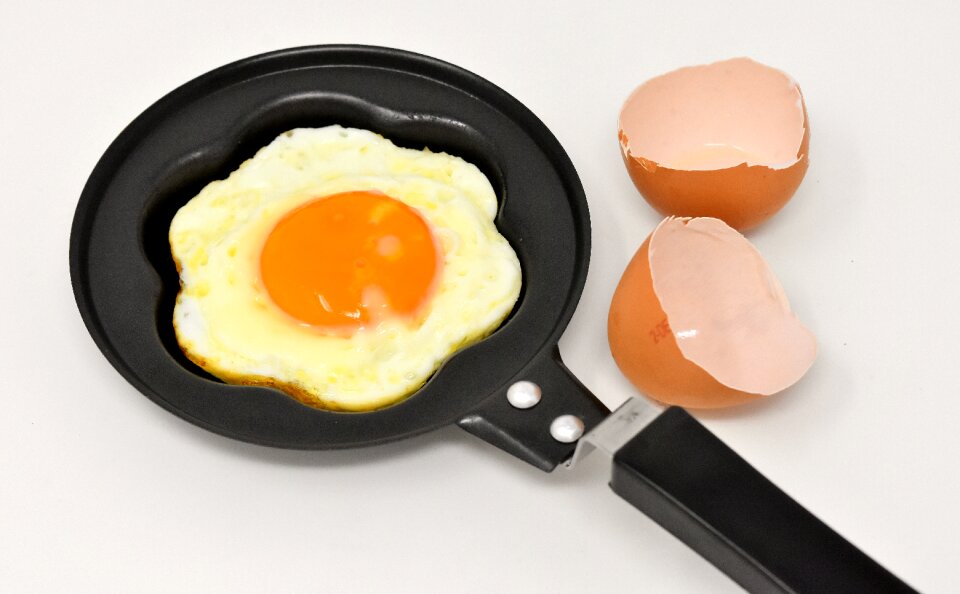 Fry yolk food photo