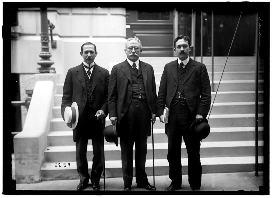 1ST PAN AMERICAN FINANCIAL CONFERENCE, WASHINGTON, D.C., MAY 1915. GENERAL CHAMORRO IN CENTER WITH PEDRO RAFAEL CUADRA AND PEDRO J. CUADRA, NICARAGUA LCCN2016866432