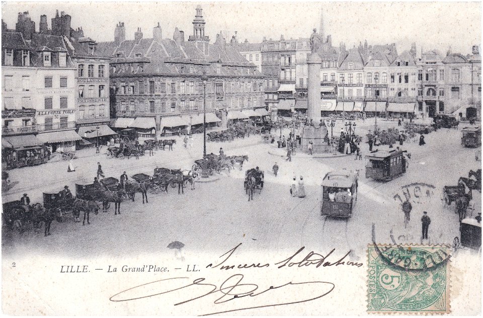 2 - Lille. — La Grand'Place. – LL.