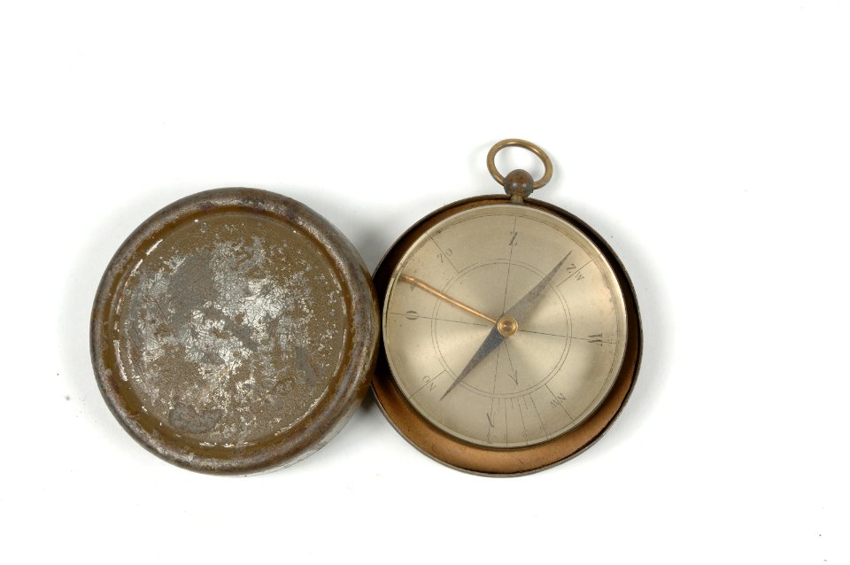 2 Nederlandse kompassen, item 4