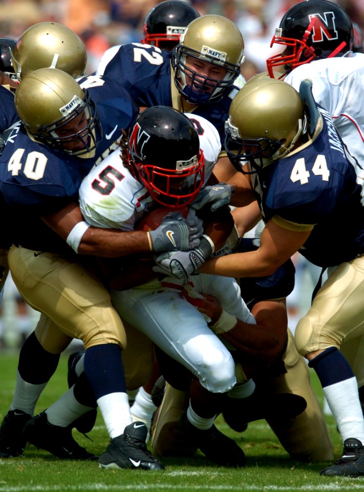 2004 Northeastern-Navy Game Quintin Mitchell