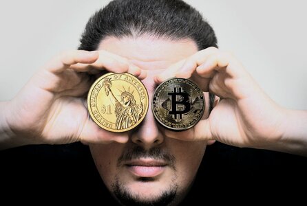 Dollar crypto-currency keep
