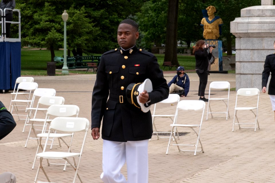 200520-N-ID678-0004 (49923642642)